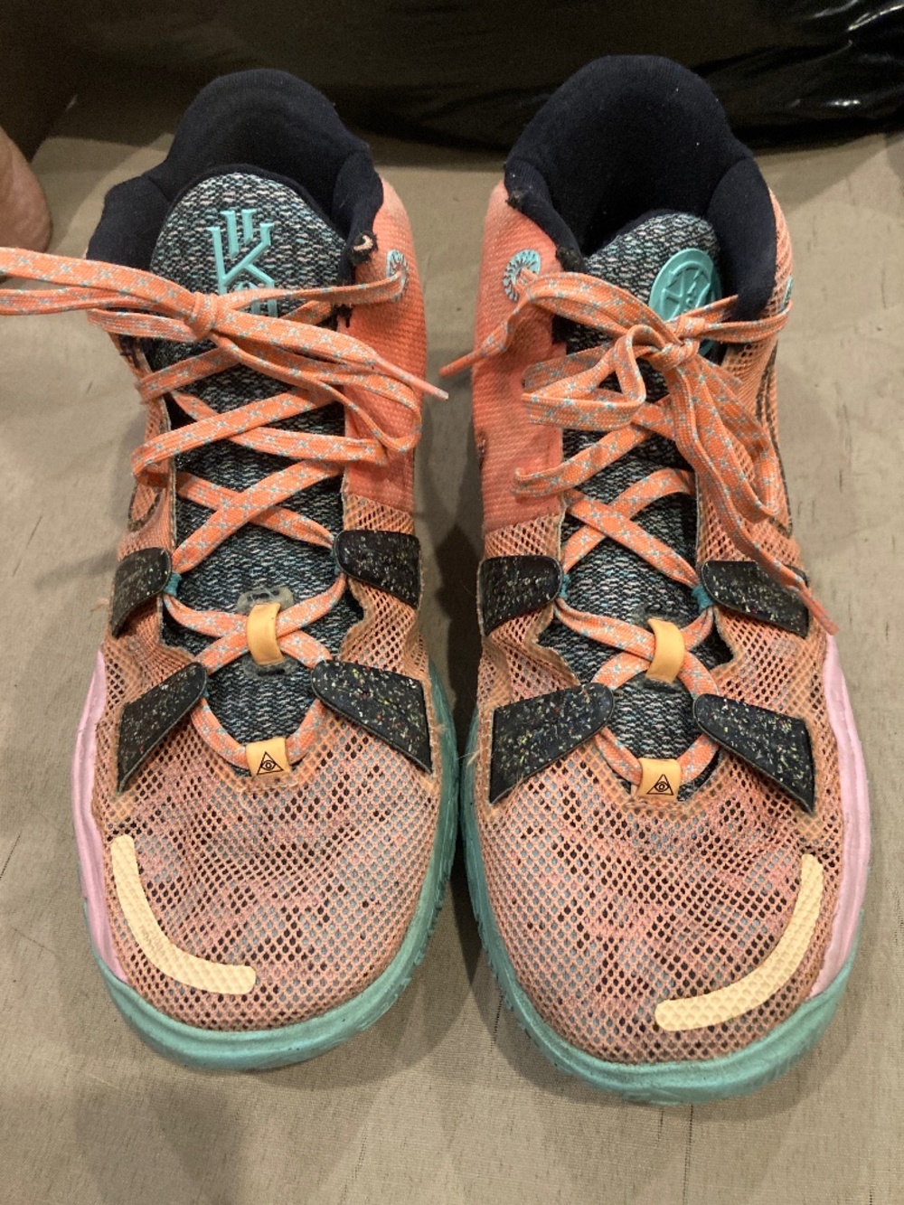 Nike youth Kyrie 7 GS Play for the future